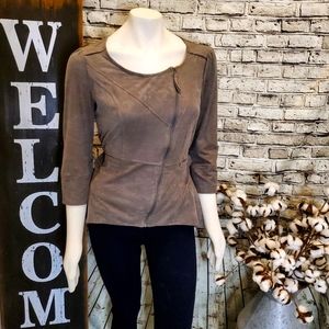 3/$20 MIILLA Zipper Tan  Top